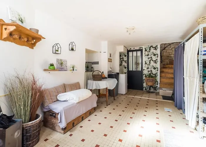 Maison Authentique Au Bord Du Trieux A Guingamp