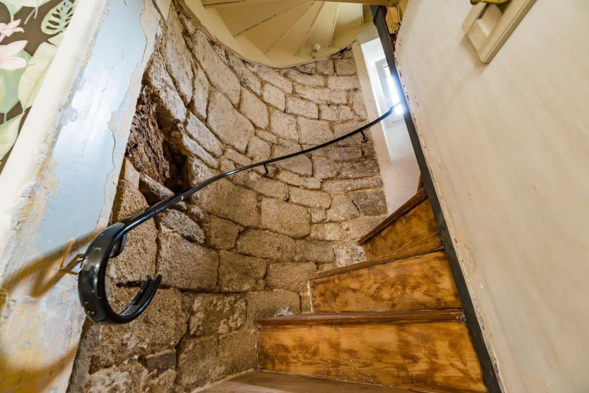 Maison Authentique Au Bord Du Trieux A * Guingamp