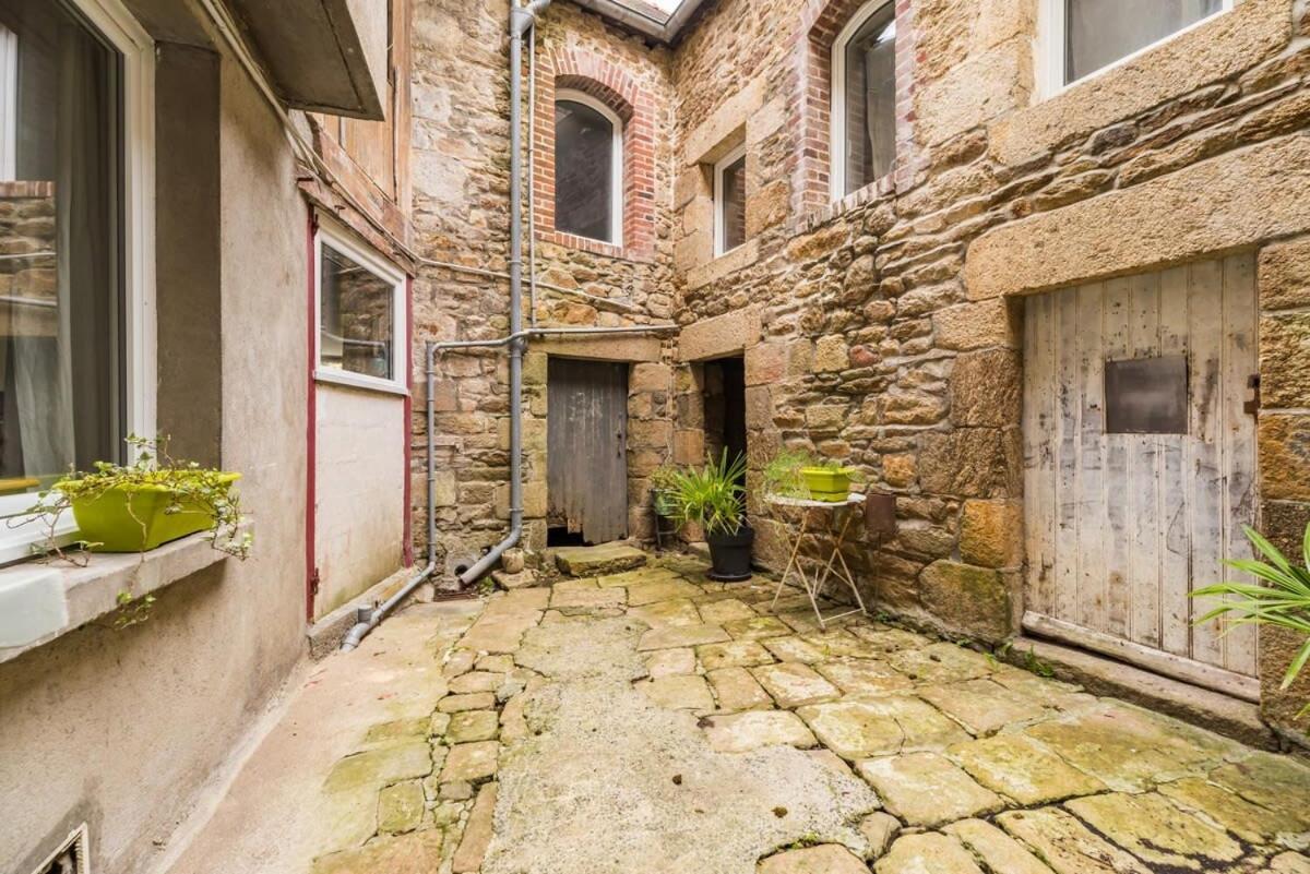 Maison Authentique Au Bord Du Trieux A