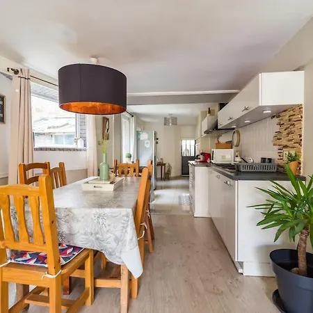Maison Authentique Au Bord Du Trieux A Guingamp Extérieur photo