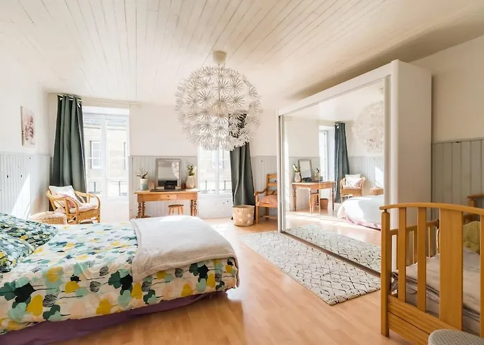 Maison Authentique Au Bord Du Trieux A Guingamp